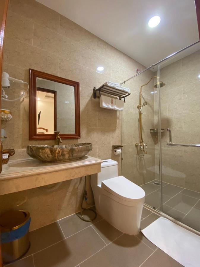 Royal Hotel Bac Lieu Zewnętrze zdjęcie
