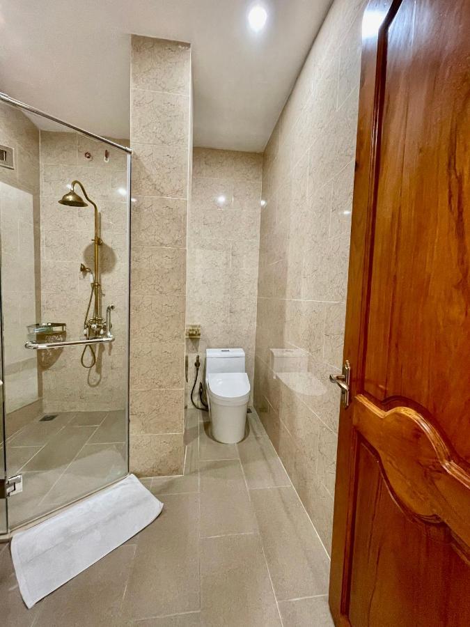 Royal Hotel Bac Lieu Zewnętrze zdjęcie